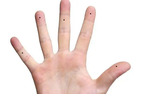 【右手食指第一关节有痣代表什么】食指手指关节有痣:1:食指第一节有